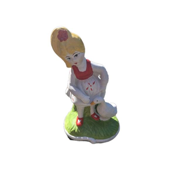 VINTAGE OCCUPIED JAPAN HUMMEL STYLE CERAMIC GIRL WITH GOOSE FIGURE 1945-50 LOOK - Picture 1 of 4